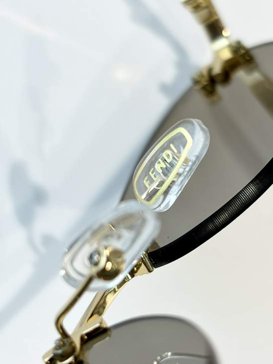 Picture of Fendi Sunglasses _SKUfw79722141fw